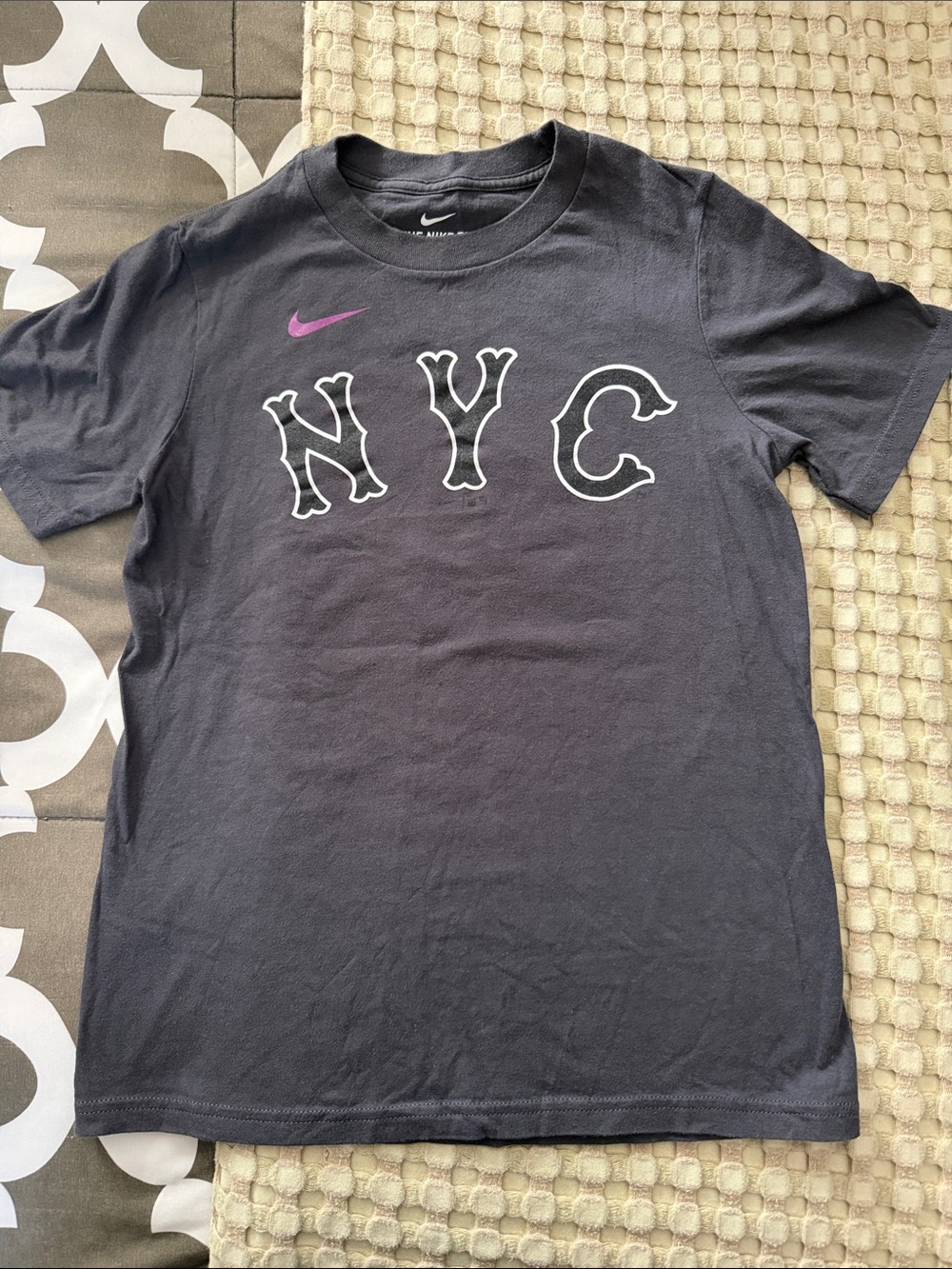 Nike Graphic NYC METS Tee